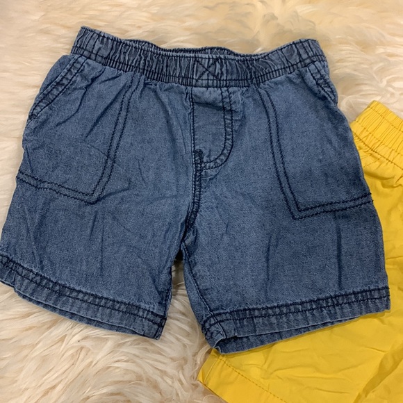 GAP Yellow Shorts and Carters Jean Shorts in 2T - Picture 5 of 7